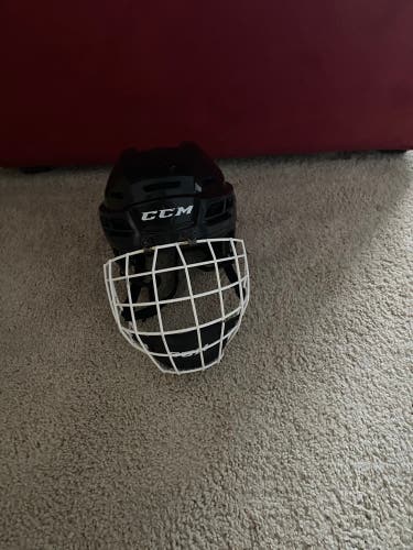 Used Large CCM  Resistance 100 Helmet