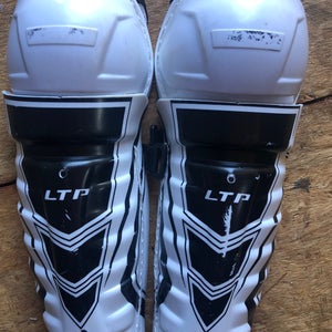 CCM Youth Hockey Shin Pads