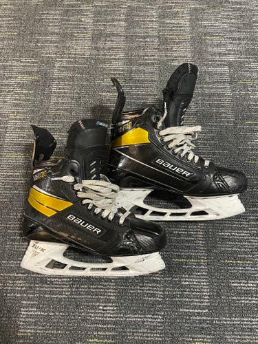 Senior Used Bauer Supreme UltraSonic Hockey Skates Pro Stock Size 8.5