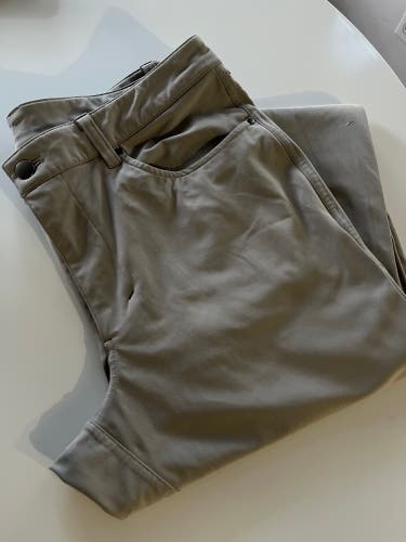 Size 32 Khaki Lululemon ABC Slim Pants