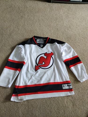 New Jersey devils jersey Hall #9