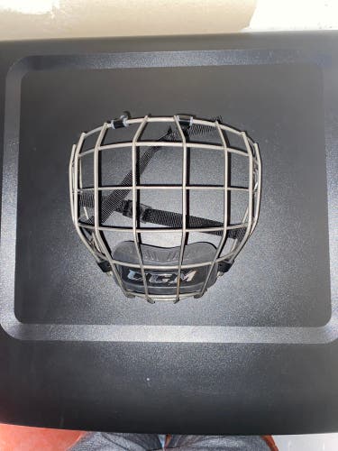 Small CCM Full Cage FM680