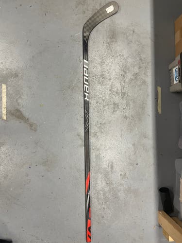 Used Senior Right Handed Bauer Vapor Flylite League Hockey Stick P92 Pro Stock