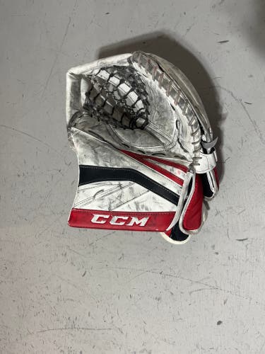 CCM P2.9 intermediate Goalie glove