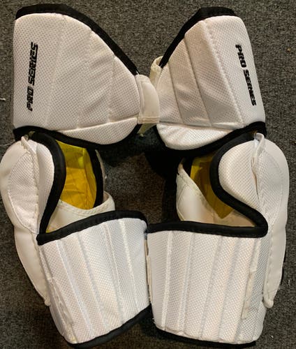 Used Large Warrior PRO SERIES Elbow Pads