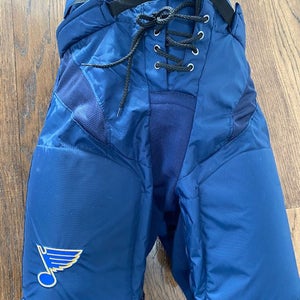 Senior New Small CCM HP35 Hockey Pants Pro Stock