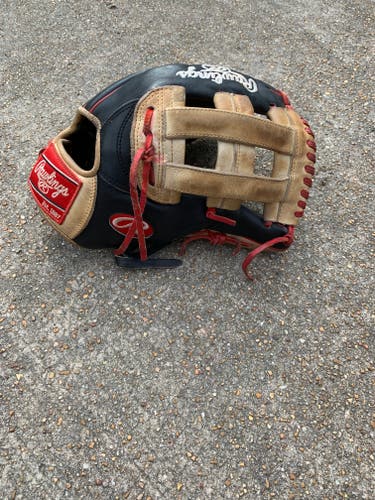 Used Right Hand Throw Rawlings Outfield Heart of the Hide Baseball Glove 12.25"