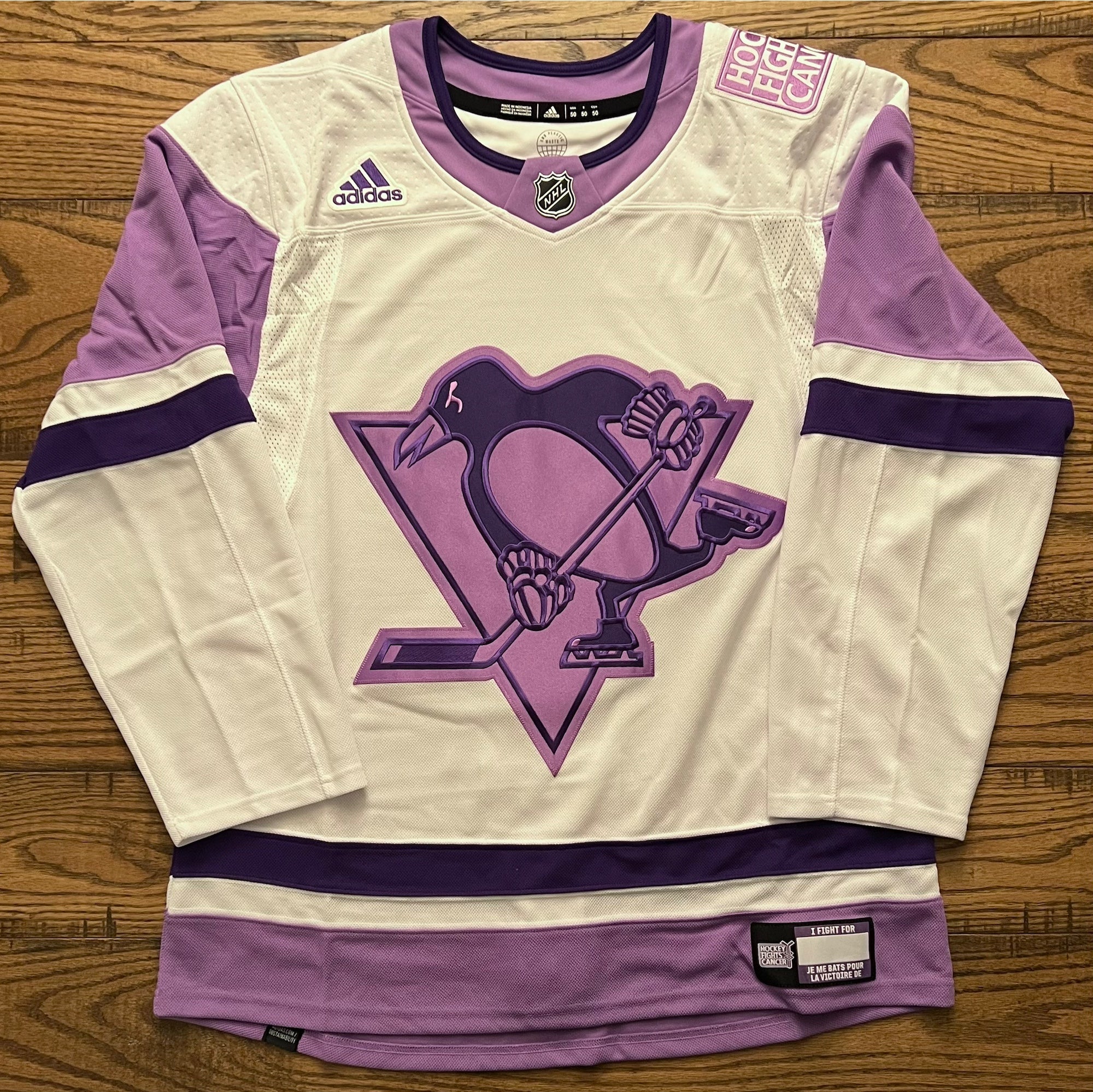 Check out the Penguins' 'Hockey Fights Cancer' warm-up jerseys