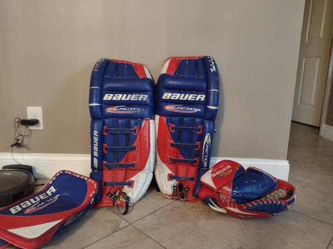 Vintage 32" Senior Bauer  Reactor 3 Regular Goalie Full Set