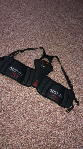 Mens Large Brine Triumph Rib Pads
