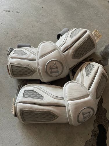 Used Medium Warrior Evo Arm Pads