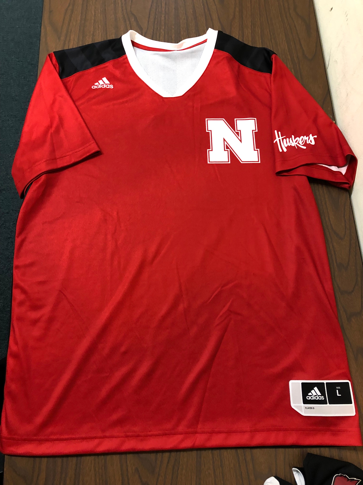 Adidas University of Nebraska Red New Men's Adult Large Shirt