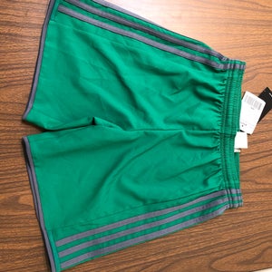 Adidas Green New Unisex Youth Medium Shorts