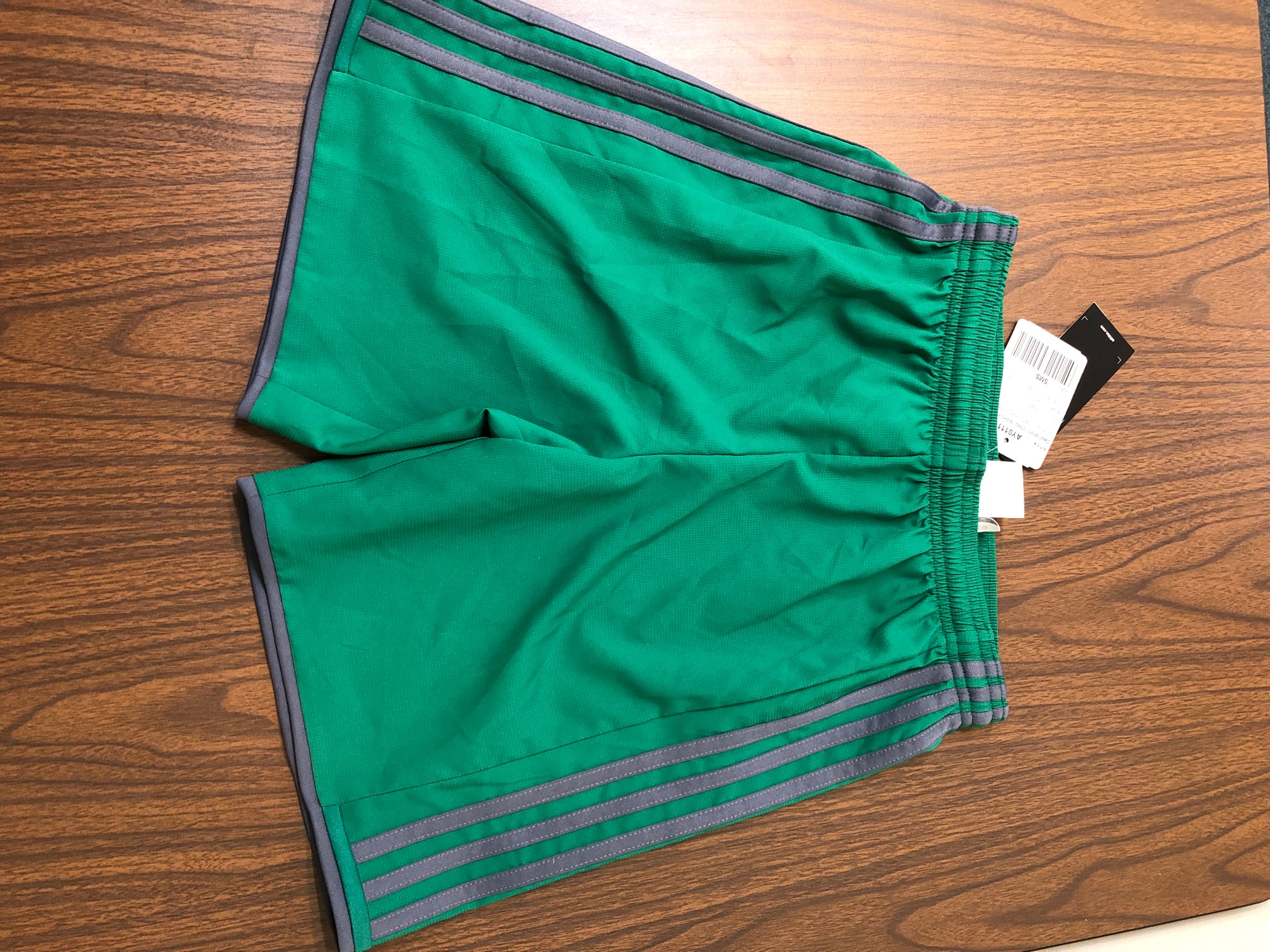 Adidas Green New Unisex Youth Medium Shorts