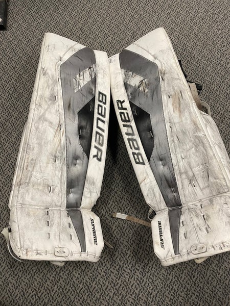 Used Bauer Supreme ONE.9 36” +2 senior leg pads