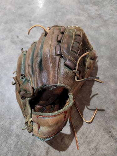 Rawlings vintage Roberto Clemente green Right Hand Throw Infield GJ64 Baseball Glove 11"