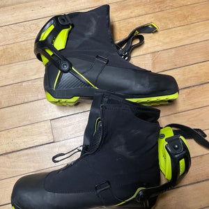 Skate Size 13 Used Fischer Cross Country Ski Boots