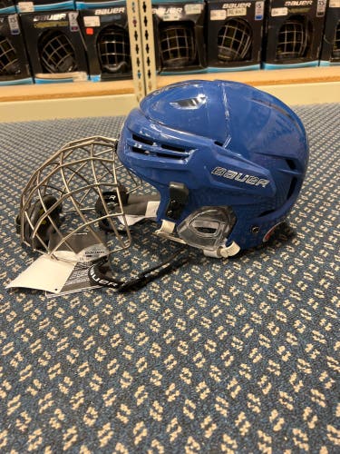 New Small Bauer Re-Akt Helmet