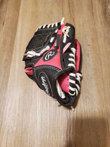Used Rawlings Right Hand Throw Outfield Player series Baseball Glove 9"