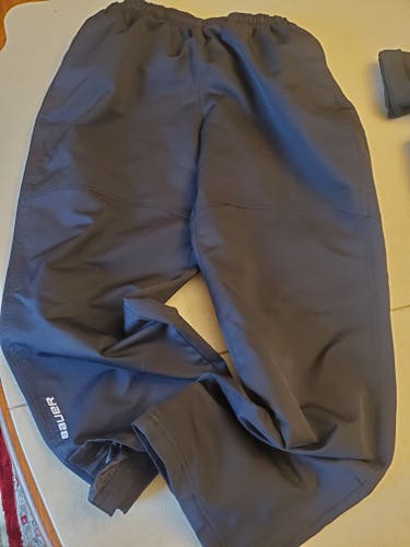 Youth warmup suit pants