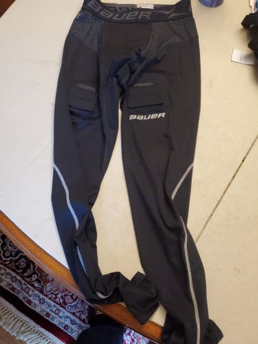 Adult Men's Used Small Bauer Pants