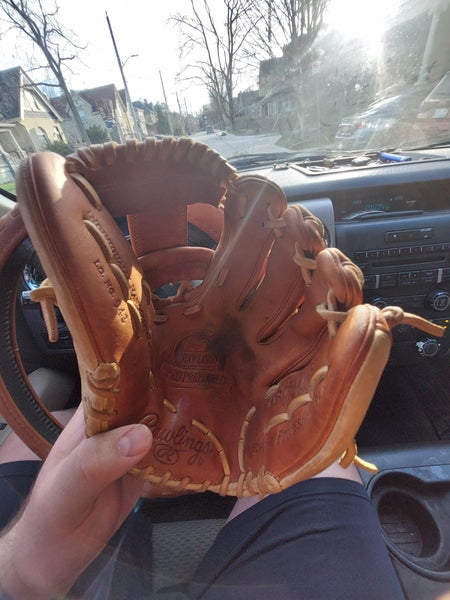Used Rawlings Right Hand Throw Infield Pro Preferred Baseball Glove 11.75"