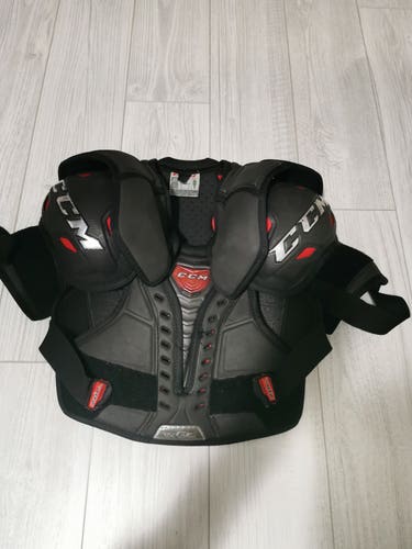 Used Junior Large CCM RBZ Shoulder Pads