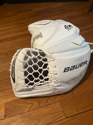 Bauer Goalie Glove