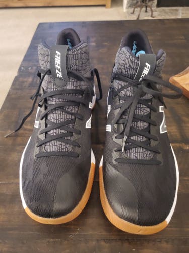 Black Adult New Men's Size Men's 10.5 (W 11.5) New Balance Shoes