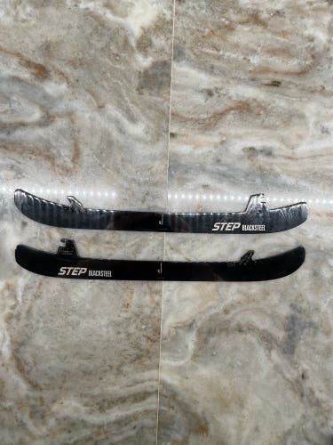 Lightly Used Step Steel 254 mm STPROXS Blacksteel
