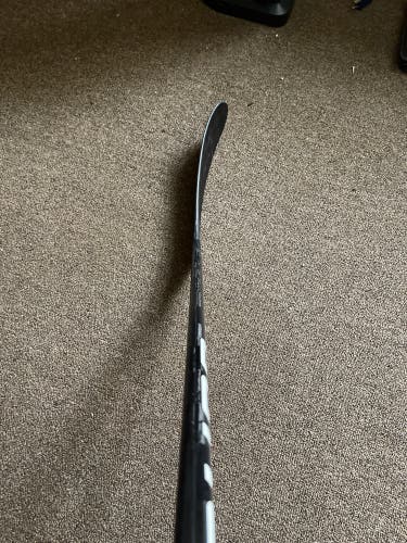 Senior Left Hand P92 Vapor Hyperlite Hockey Stick