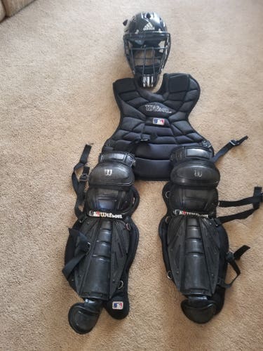 Used Wilson Catcher's Set