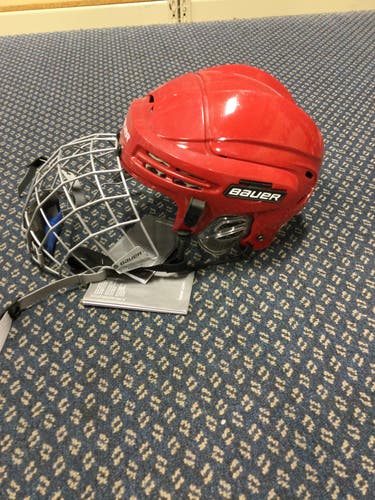 New Large Bauer 5100 Helmet Red