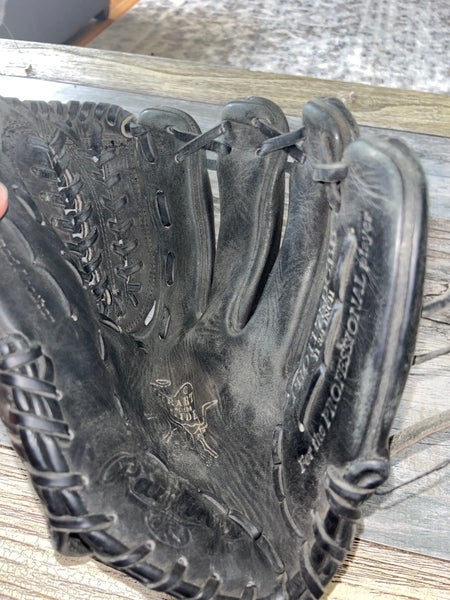 Used Right Hand Throw 11.75" Heart of the Hide Baseball Glove