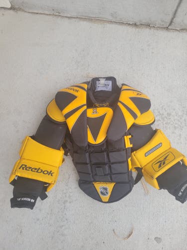 Used Large Reebok Goalie Chest Protector