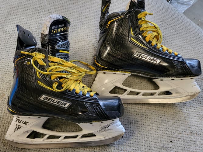 Bauer Supreme 2S Pro Hockey Skates Extra Wide Width Size 7