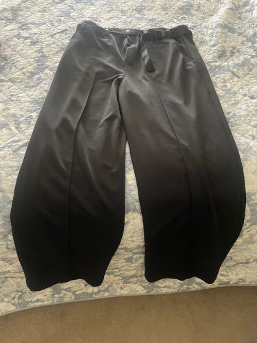 Hockey referee pants size large