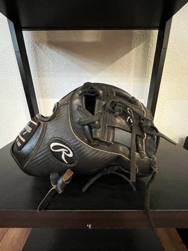 Infield 11.5" Heart of the Hide Baseball Glove