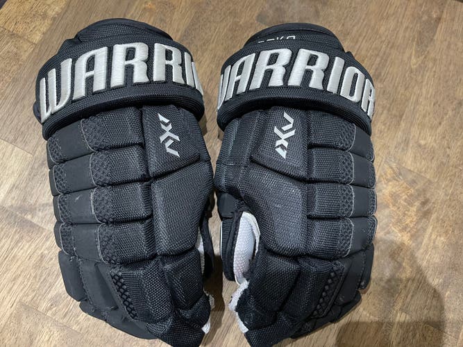 Warrior 14” Narrow Pro Stock AX1 Pro Gloves