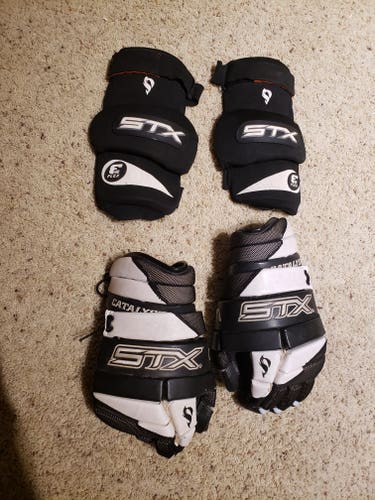 Used STX Catalyst Lacrosse Gloves 13"
