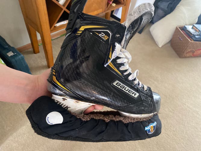 Used Bauer Regular Width Size 7 Supreme 2S Pro Hockey Skates