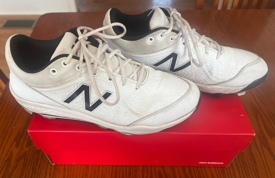 New Balance White Men's Molded Cleats Low Cut 3000v5 Size 12