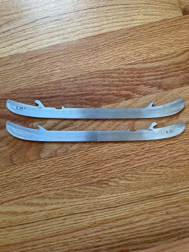 Used Bauer 254 mm Ls1 Steel