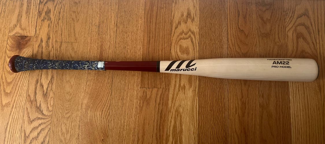 Marucci AM22 Wood Bat (-3) 30 oz 33"