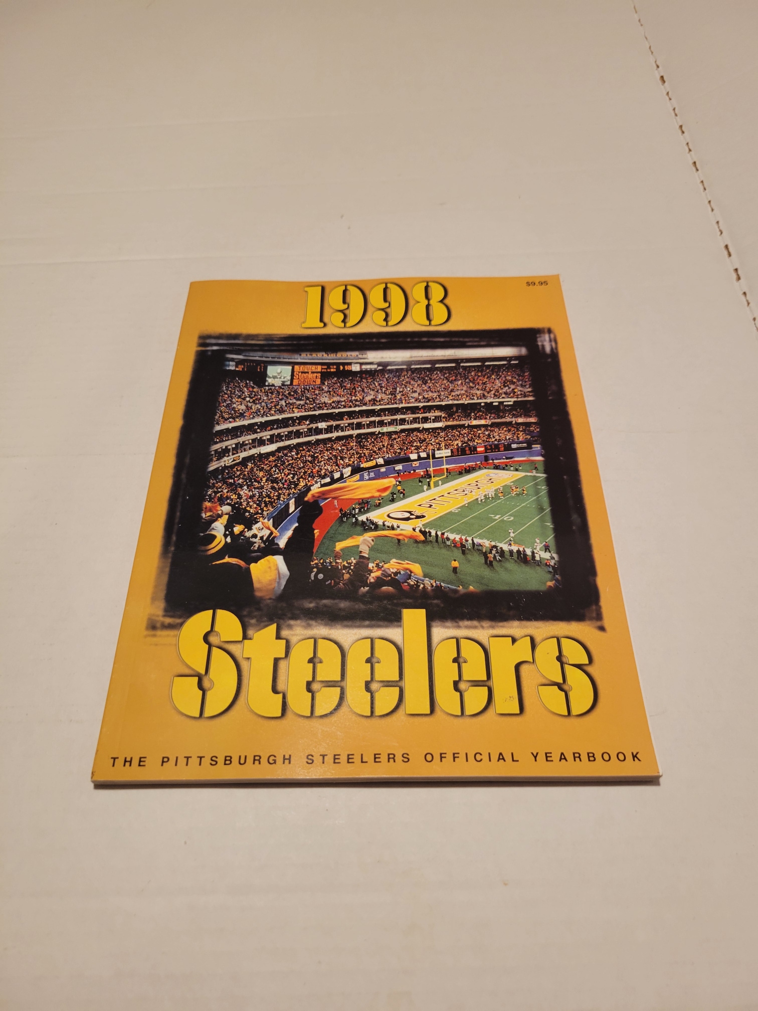 Pittsburgh Steelers 1998 Official Team Yearbook
