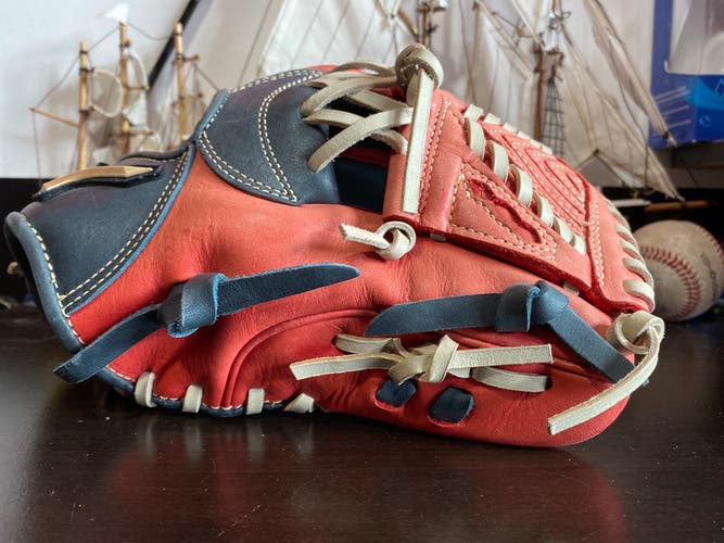 Right Hand Throw 11.25" Global Elite Baseball Glove