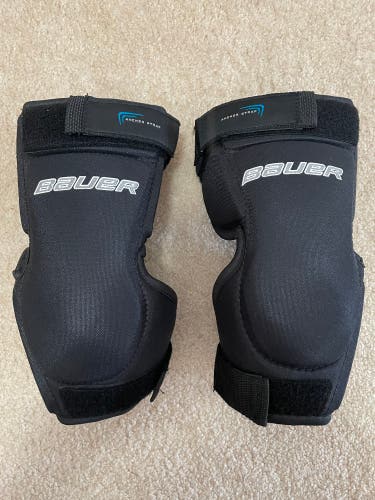 Bauer Reactor Goalie Knee Guard