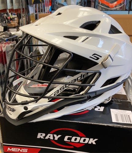 Cascade S Used White Lax lacrosse Helmet adult M one size fits all