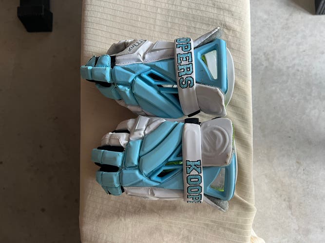 New Koopers Maverik 13" Max Lacrosse Gloves