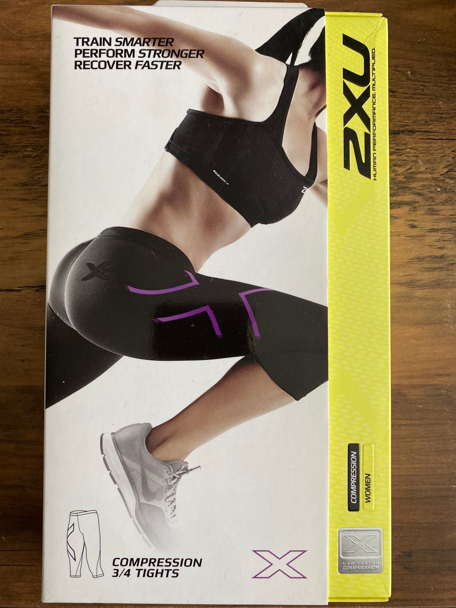 2XU Compression 3/4 Tights SidelineSwap